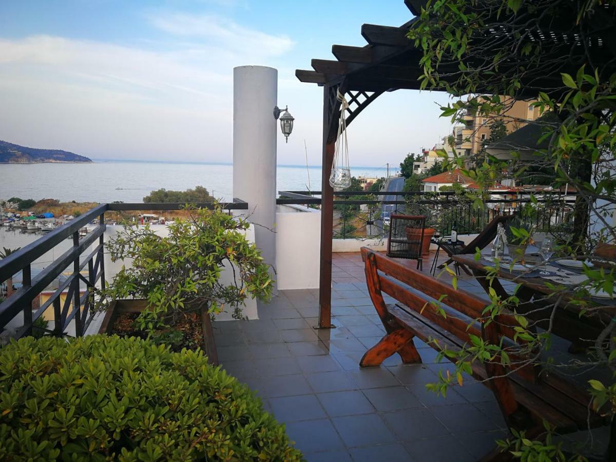 Port View Suites Kavala Exterior photo