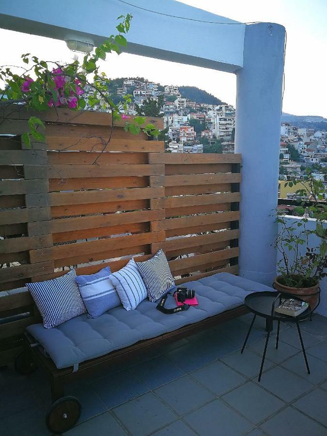 Port View Suites Kavala Exterior photo